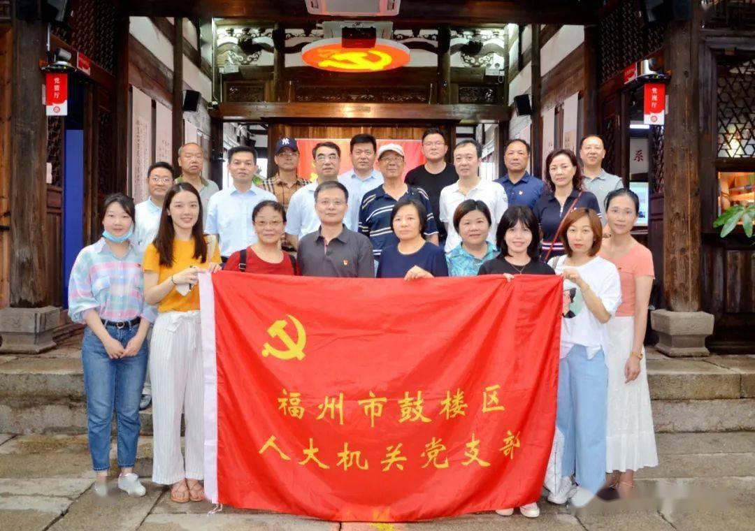 小乌龟逃亡记